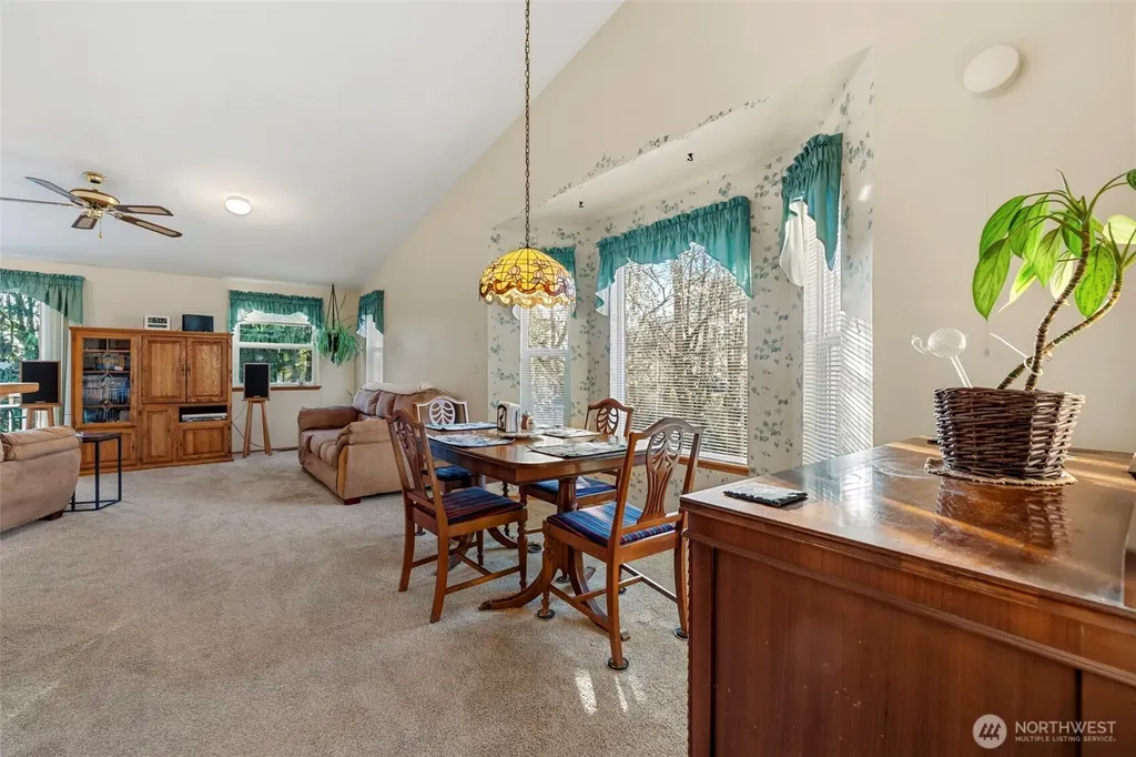 10626 25th Place NE Lake Stevens WA 98258