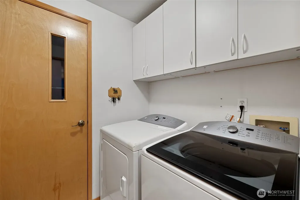 10626 25th Place NE Lake Stevens WA 98258
