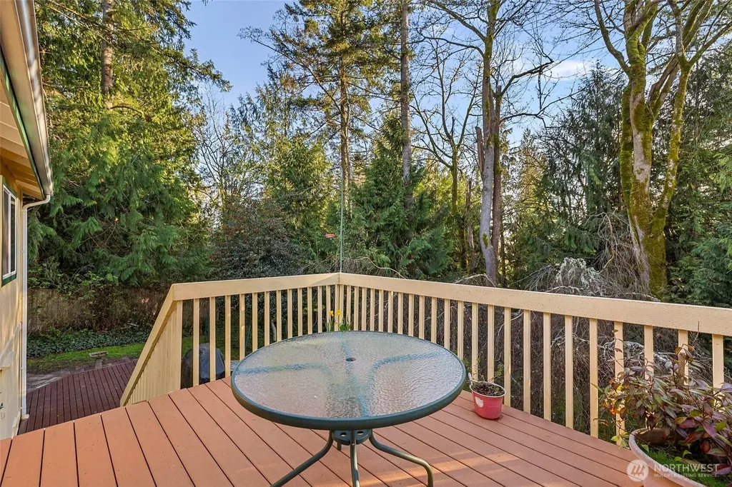 10626 25th Place NE Lake Stevens WA 98258