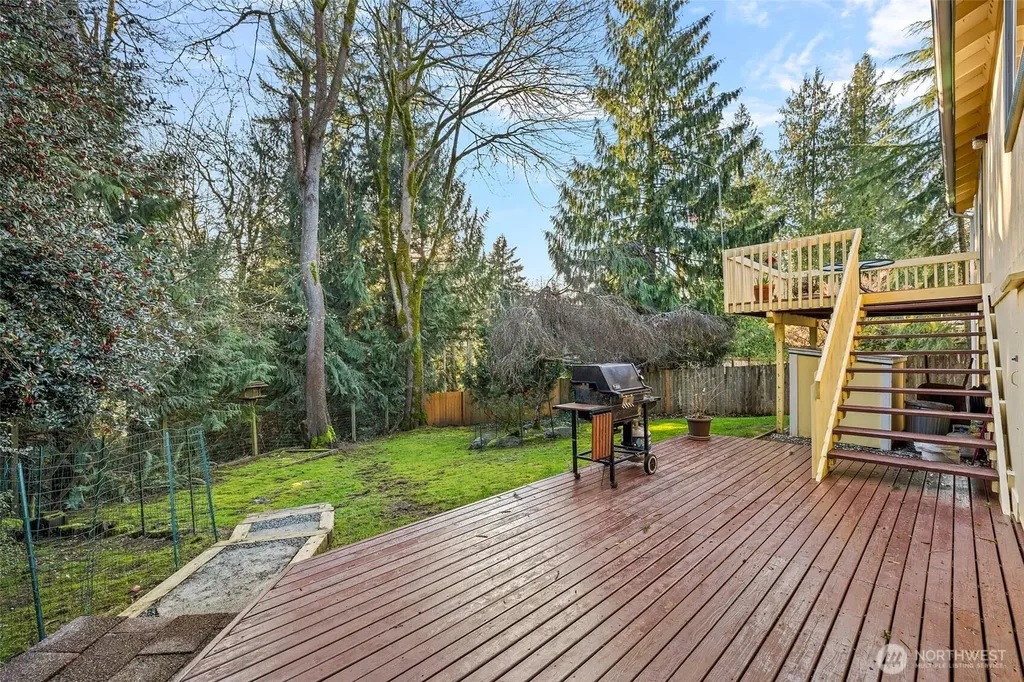 10626 25th Place NE Lake Stevens WA 98258
