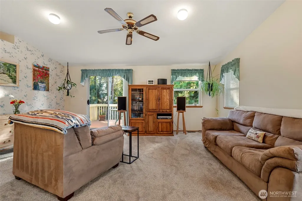10626 25th Place NE Lake Stevens WA 98258