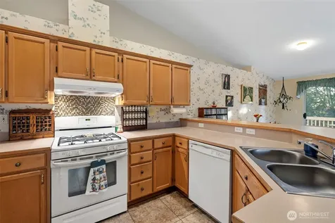 10626 25th Place NE Lake Stevens WA 98258
