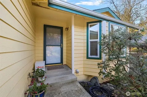10626 25th Place NE Lake Stevens WA 98258