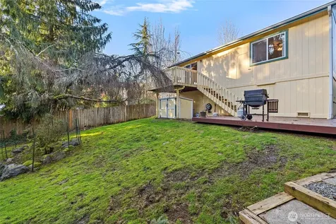 10626 25th Place NE Lake Stevens WA 98258