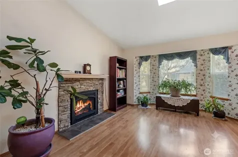 10626 25th Place NE Lake Stevens WA 98258