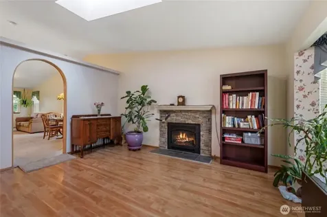 10626 25th Place NE Lake Stevens WA 98258