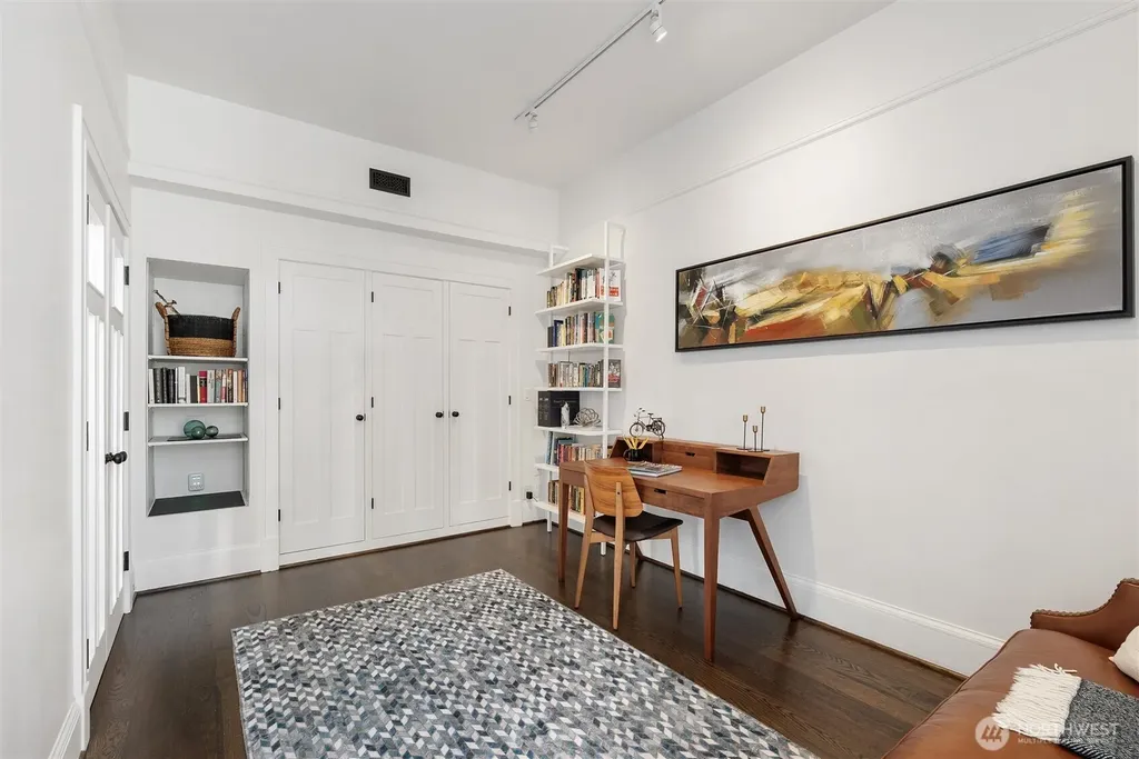 1519 3rd Avenue Seattle WA 98101
