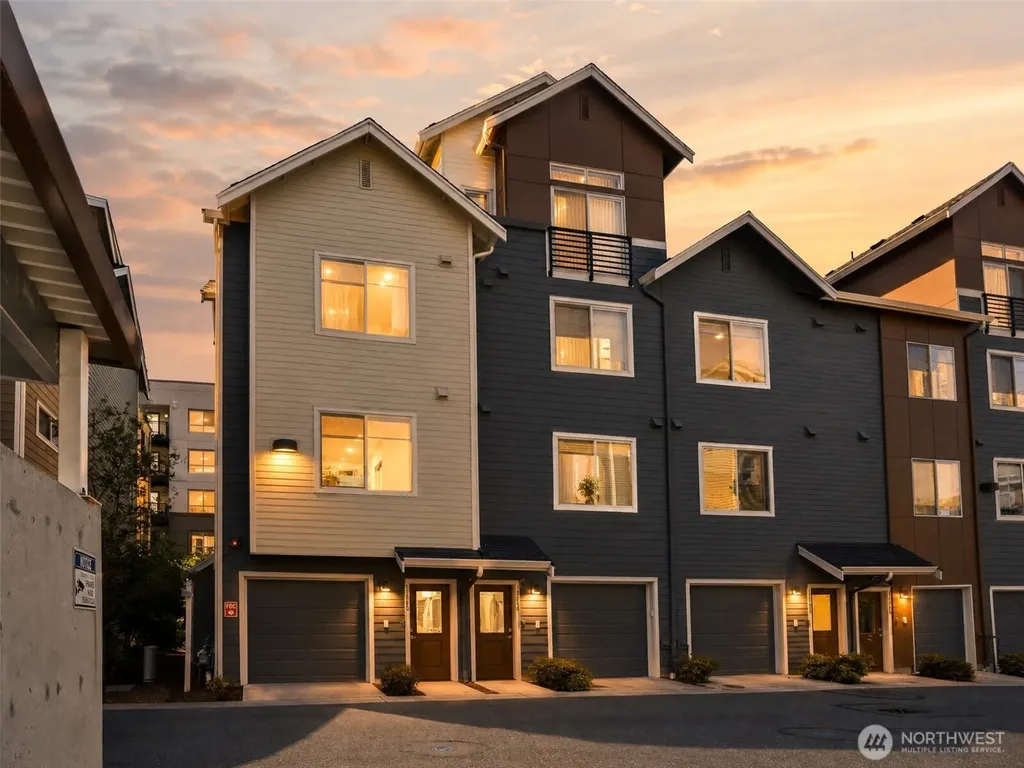 15865 NE 14th Road Bellevue WA 98008