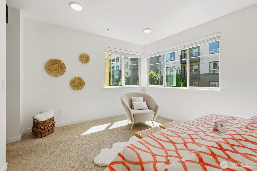 15865 NE 14th Road Bellevue WA 98008