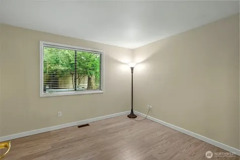 1805 Village Green Drive Mill Creek WA 98012