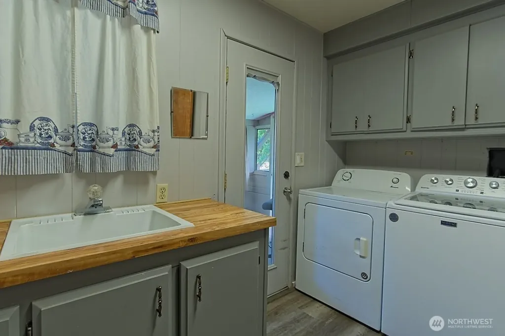 141 Quiet Place Sequim WA 98382