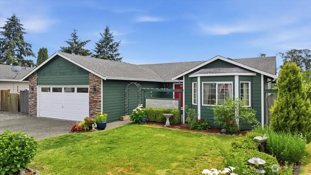 3226 64th Avenue NE Marysville WA 98270
