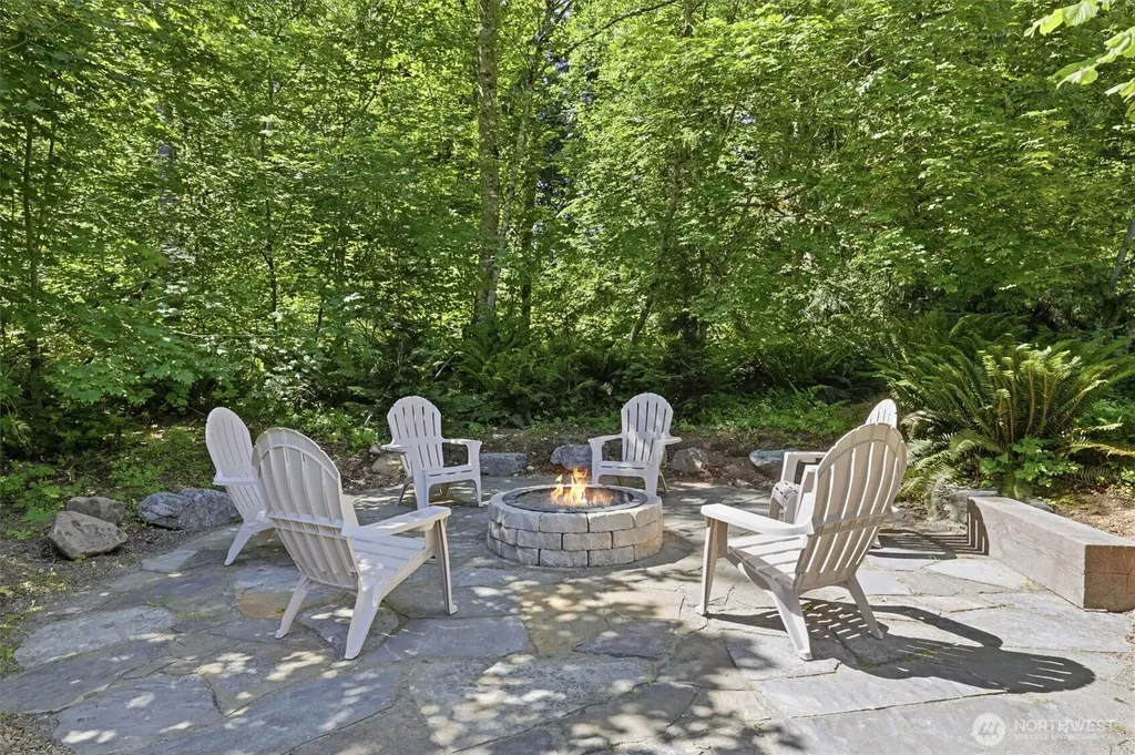 20919 SE 213th Street Maple Valley WA 98038