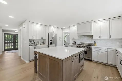 20919 SE 213th Street Maple Valley WA 98038