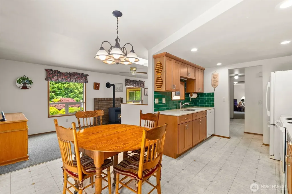 7043 Monaco Drive SE Tumwater WA 98501