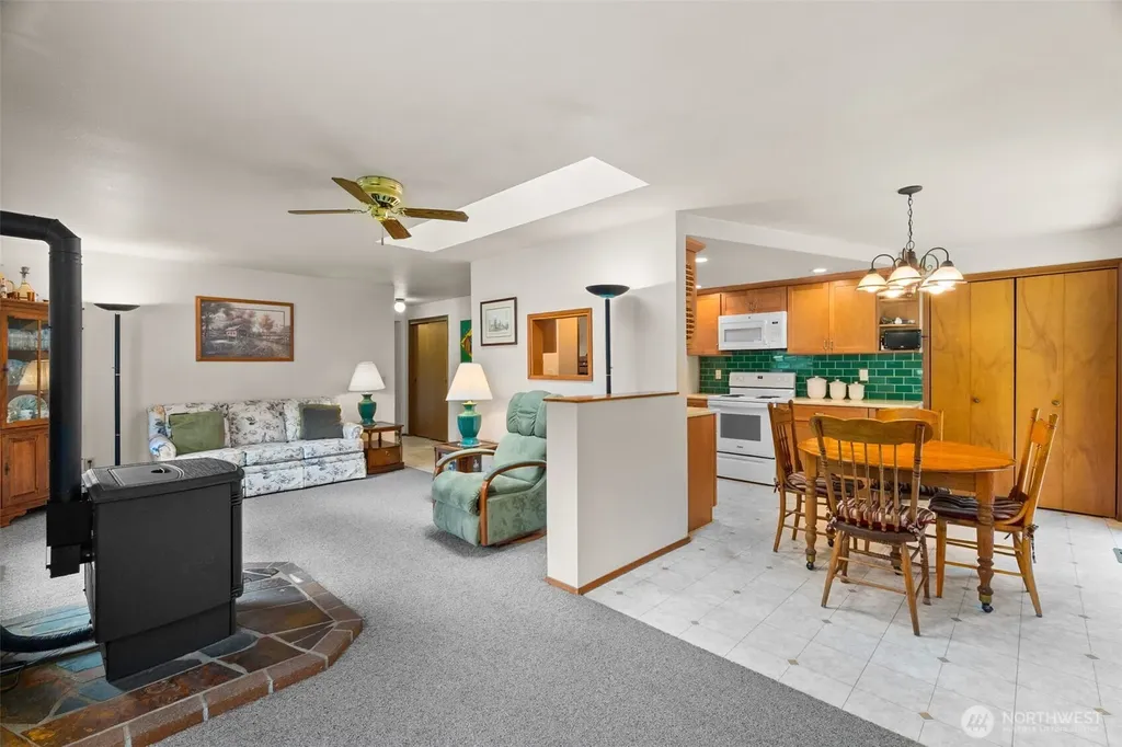 7043 Monaco Drive SE Tumwater WA 98501
