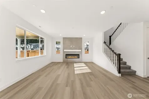 18037 139th Place E Puyallup WA 98374