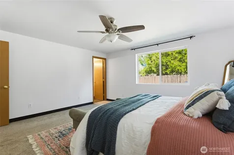 24809 52nd Avenue E Graham WA 98338