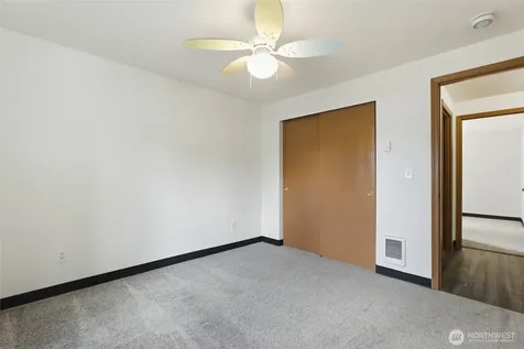 24809 52nd Avenue E Graham WA 98338