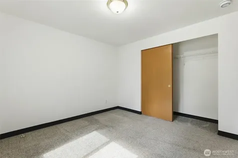 24809 52nd Avenue E Graham WA 98338