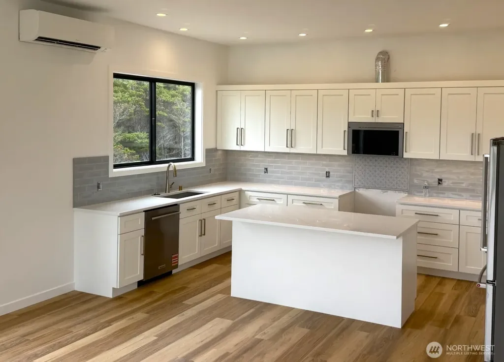 1505 Agate Lane Westport WA 98595