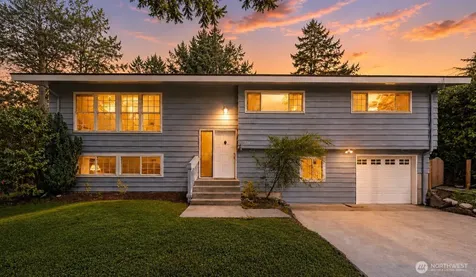 20310 5th Avenue NW Shoreline WA 98177