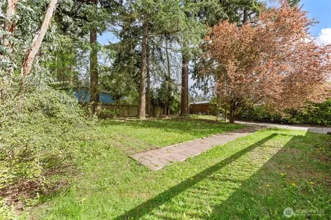 20310 5th Avenue NW Shoreline WA 98177