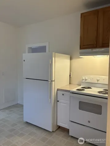 817 E 35th Street Tacoma WA 98404