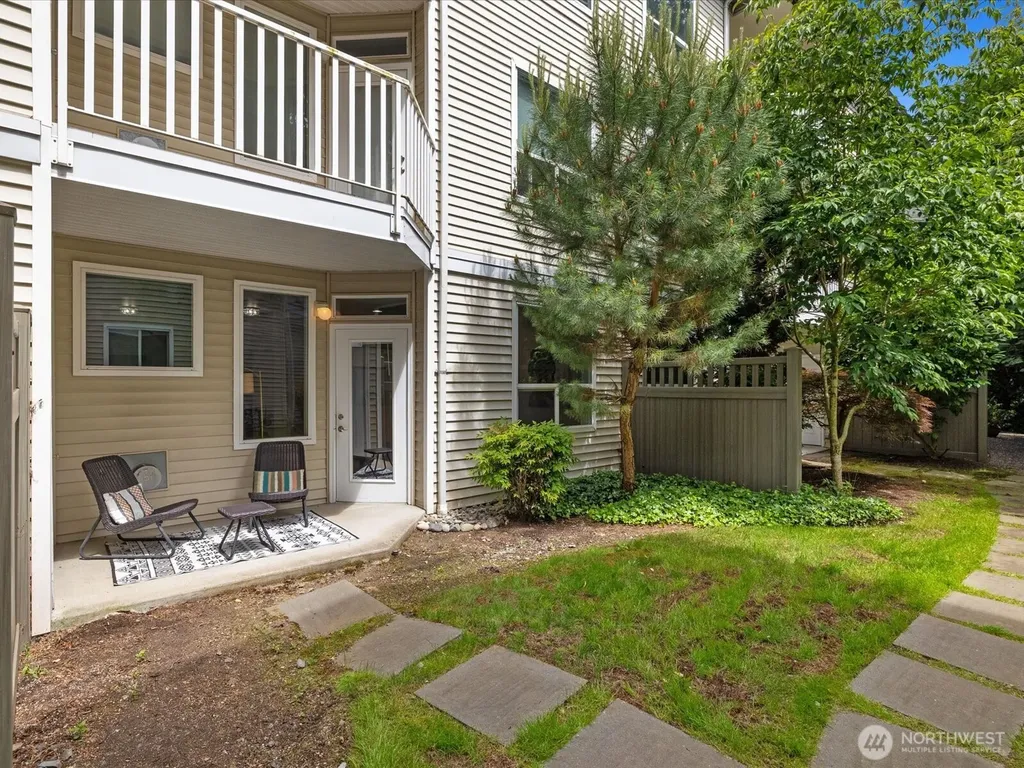 12530 Admiralty Way Everett WA 98204