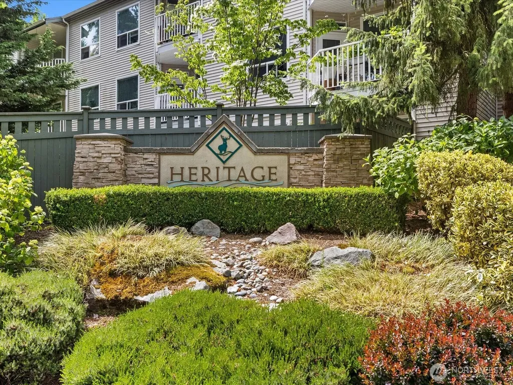 12530 Admiralty Way Everett WA 98204