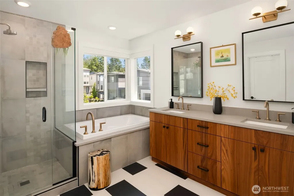 7803 NE 123rd Court Kirkland WA 98034