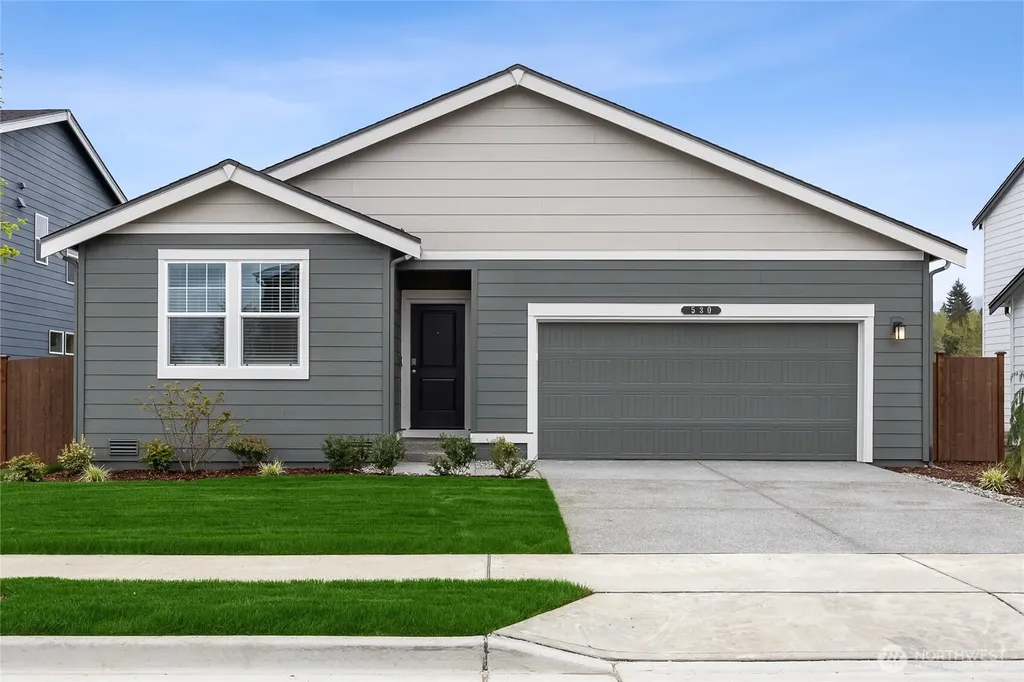 573 Wall Street Buckley WA 98321