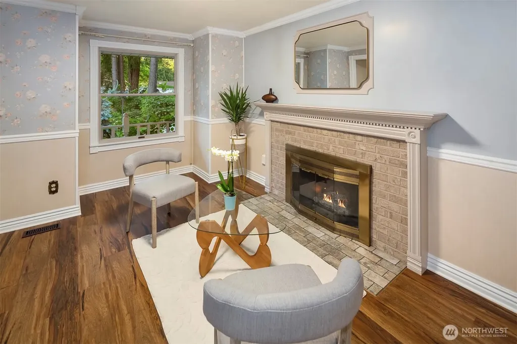 5611 240th Street SE Woodinville WA 98072