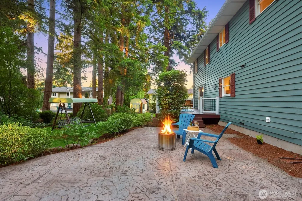 5611 240th Street SE Woodinville WA 98072