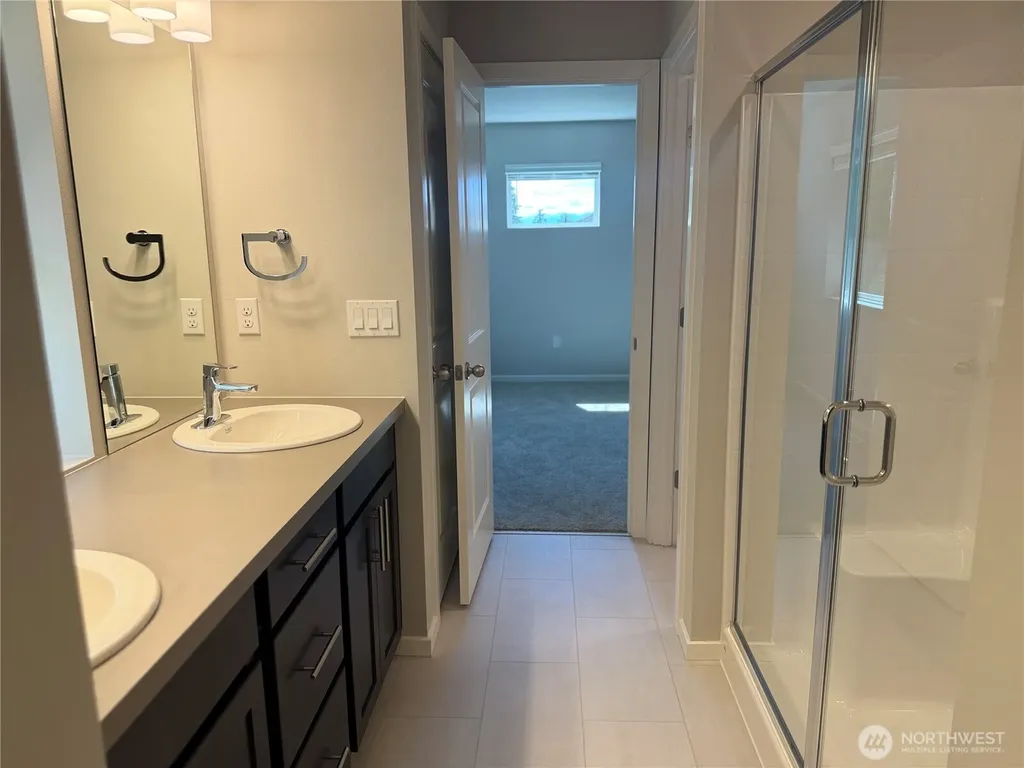 292 NE Shadowhawk Lane Bremerton WA 98311