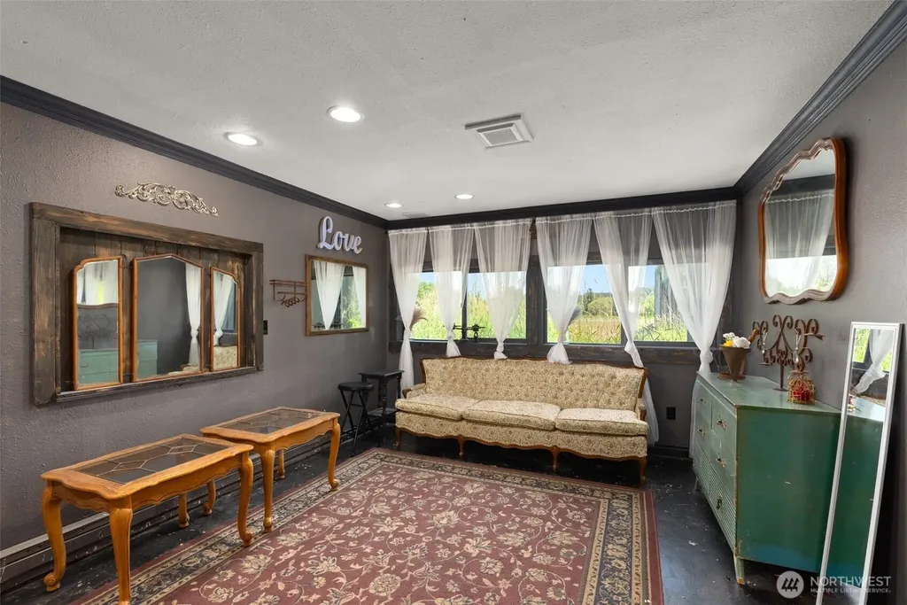 3605 Jackson Highway Chehalis WA 98532