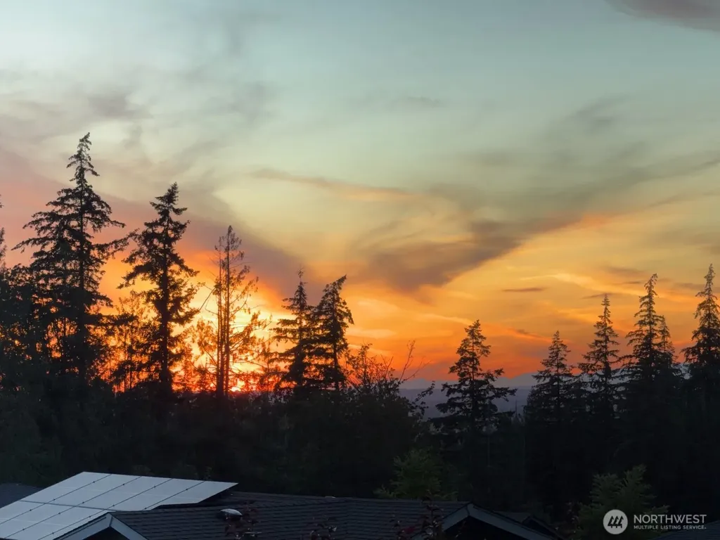 1216 Brookstone Drive Bellingham WA 98229