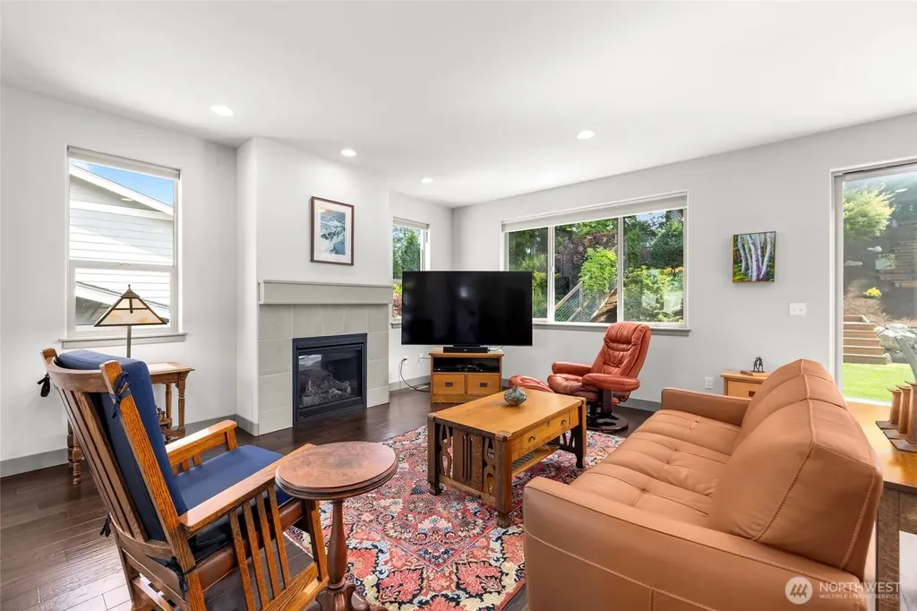 1216 Brookstone Drive Bellingham WA 98229