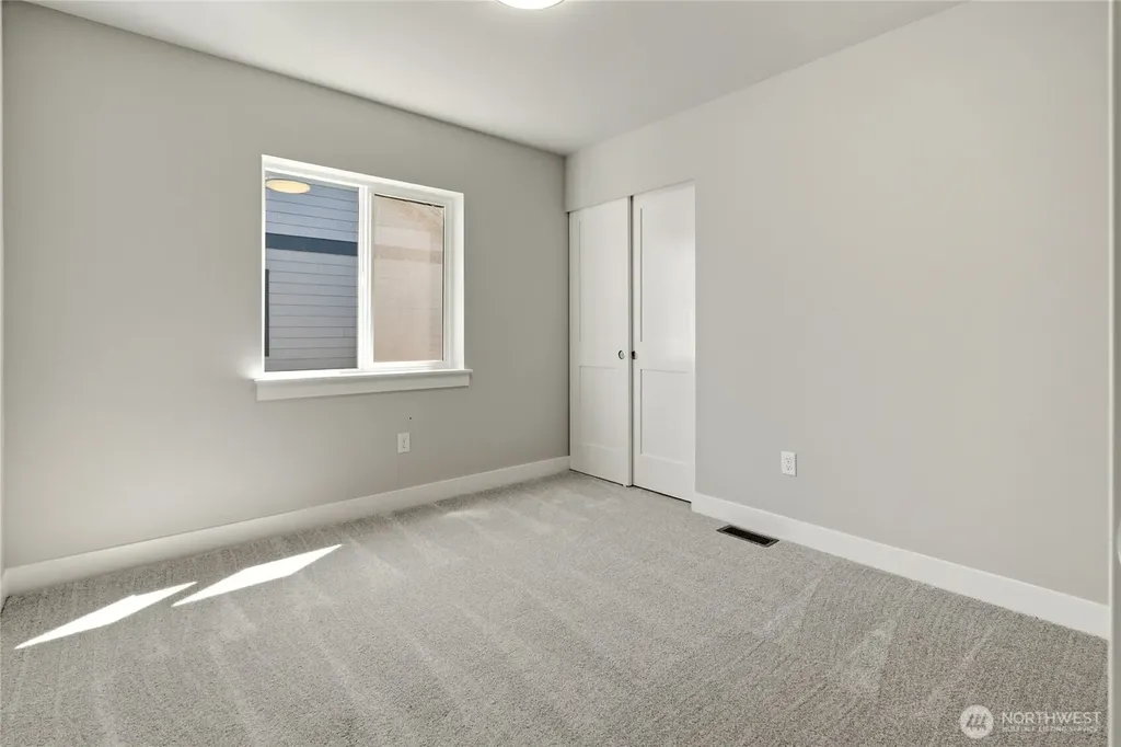 12902 Yakima Avenue S Tacoma WA 98444