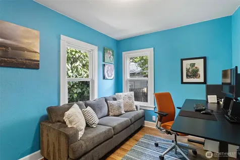 3214 S Byron Seattle WA 98144