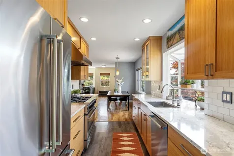 3214 S Byron Seattle WA 98144