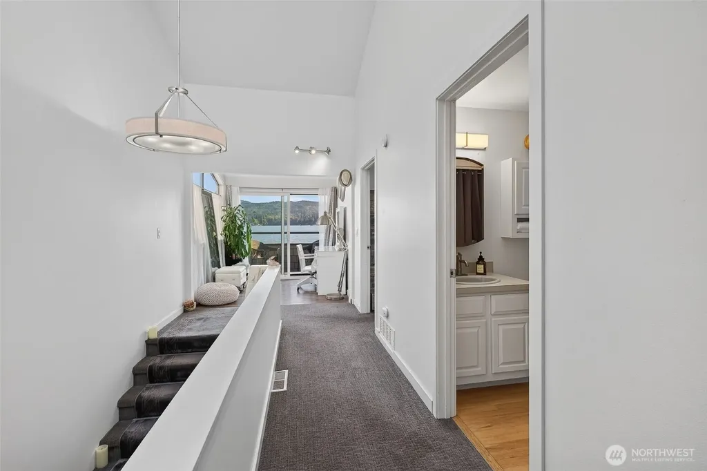 708 Poplar Drive Bellingham WA 98226