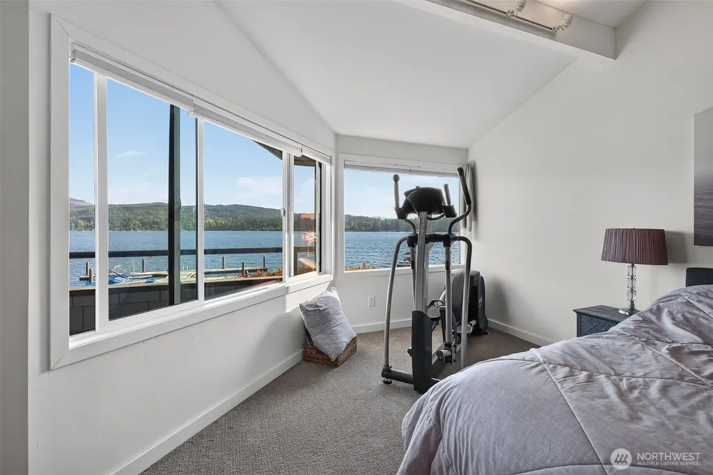 708 Poplar Drive Bellingham WA 98226