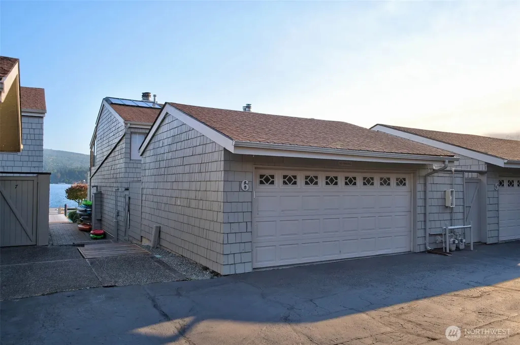708 Poplar Drive Bellingham WA 98226