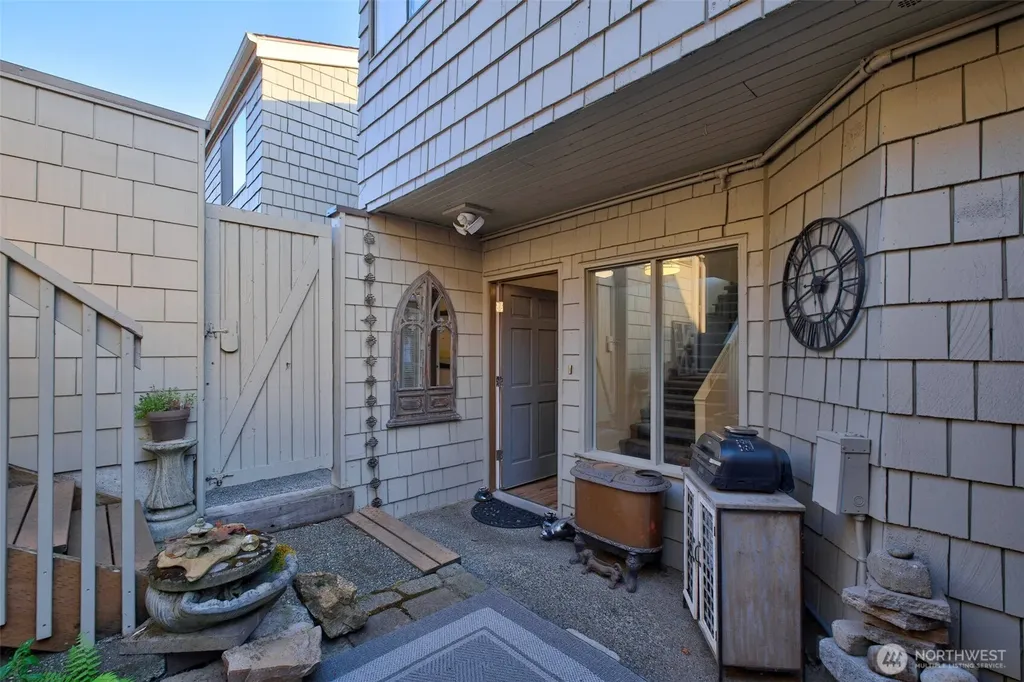 708 Poplar Drive Bellingham WA 98226