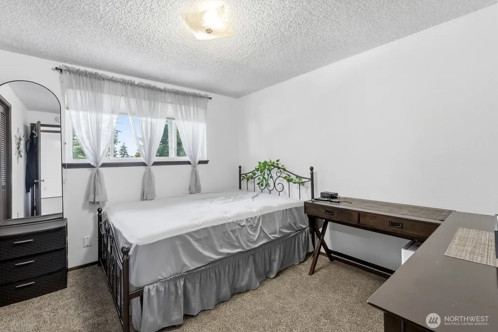 13501 119th Street E Puyallup WA 98374
