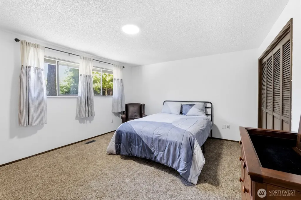 13501 119th Street E Puyallup WA 98374