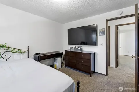 13501 119th Street E Puyallup WA 98374