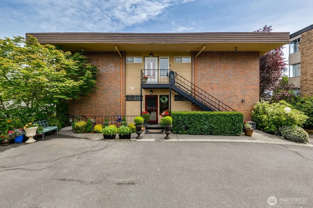 5120 Beaumont Drive Everett WA 98203