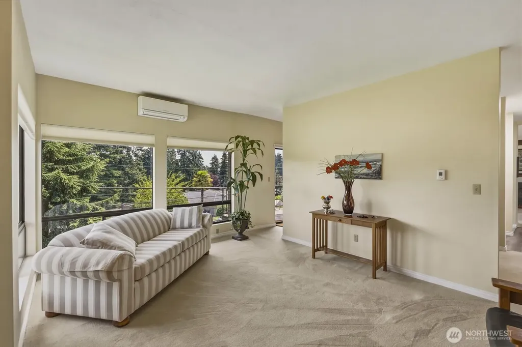 5120 Beaumont Drive Everett WA 98203